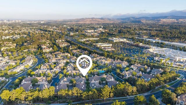 2600 Ladrillo Aisle, Irvine, CA 92606