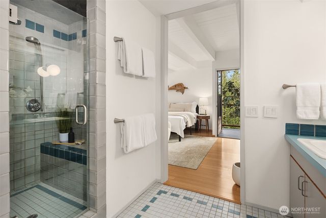 635 NW 178th Place, Shoreline, WA 98177