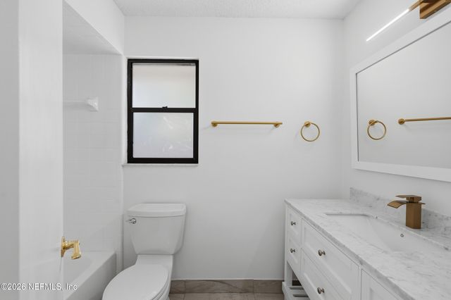 2403 SOURWOOD Court, Orange Park, FL 32065