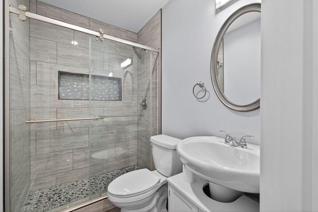 484 CRESTMONT Lane, Canton, GA 30114