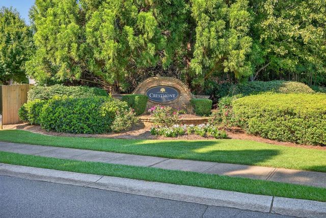 484 CRESTMONT Lane, Canton, GA 30114