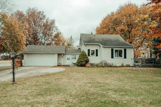 317 Maiden Lane, St. Joseph, MI 49085