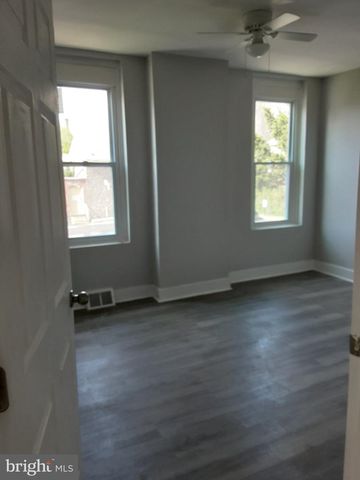 39 E CHURCH LN, Philadelphia, PA 19144