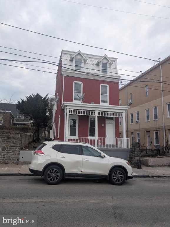 39 E CHURCH LN, Philadelphia, PA 19144