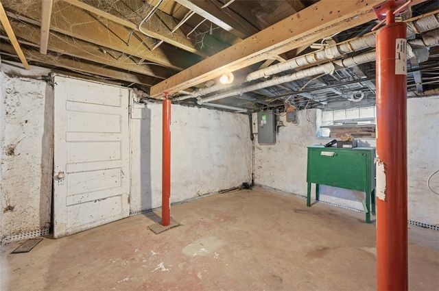 2686 5th St, Monroeville, PA 15146