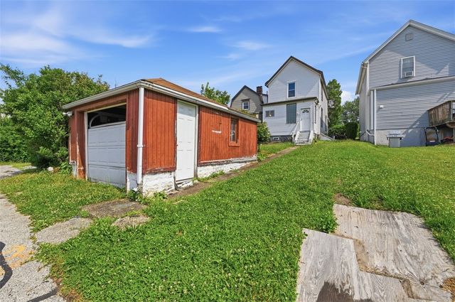2686 5th St, Monroeville, PA 15146