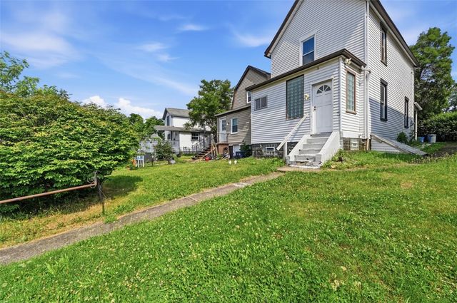 2686 5th St, Monroeville, PA 15146