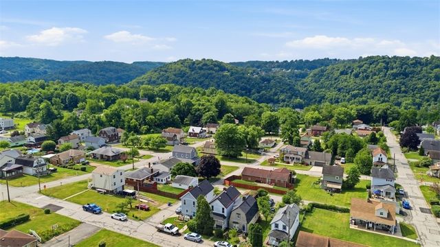 2686 5th St, Monroeville, PA 15146