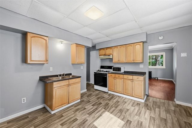 2686 5th St, Monroeville, PA 15146