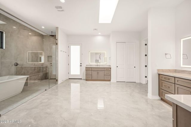 30323 N 66TH Street, Cave Creek, AZ 85331