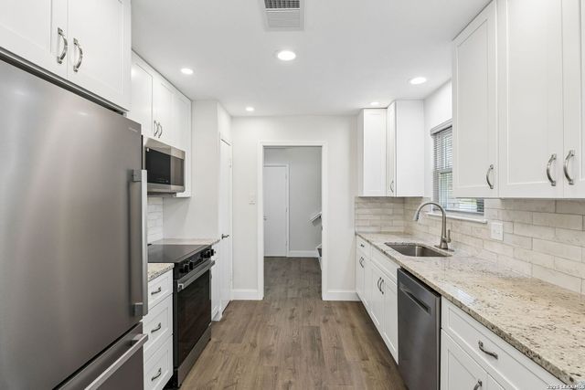 14106 George Rd, San Antonio, TX 78231