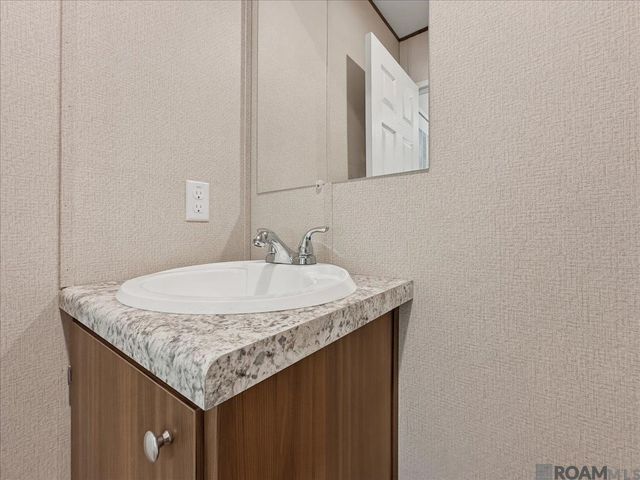 37730 Webb Rd, Denham Springs, LA 70706