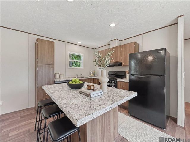 37730 Webb Rd, Denham Springs, LA 70706