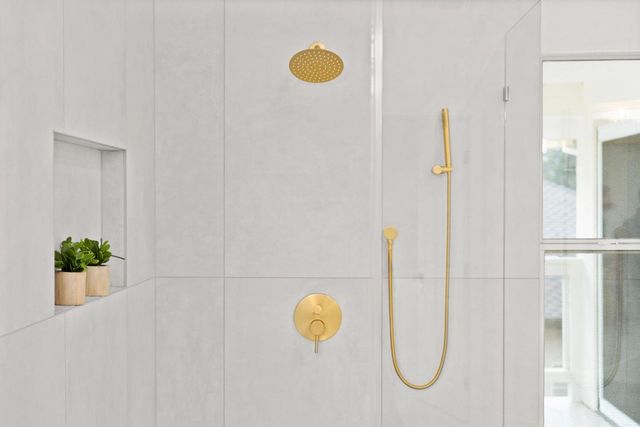 6051 Kenneth Oak Way, Fair Oaks, CA 95628