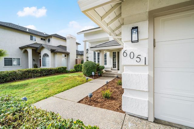 6051 Kenneth Oak Way, Fair Oaks, CA 95628