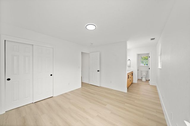 6051 Kenneth Oak Way, Fair Oaks, CA 95628