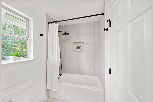 6051 Kenneth Oak Way, Fair Oaks, CA 95628