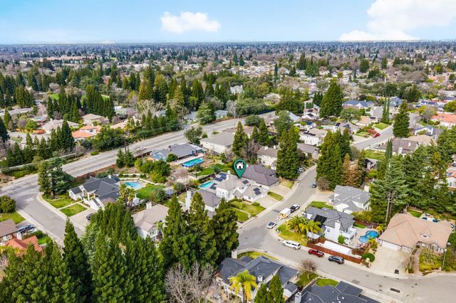 6051 Kenneth Oak Way, Fair Oaks, CA 95628