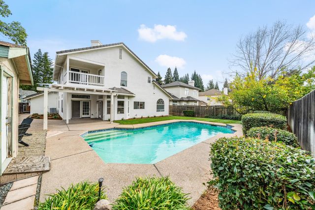 6051 Kenneth Oak Way, Fair Oaks, CA 95628