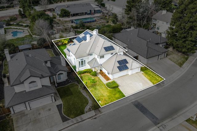 6051 Kenneth Oak Way, Fair Oaks, CA 95628