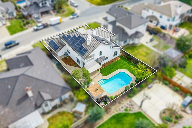 6051 Kenneth Oak Way, Fair Oaks, CA 95628