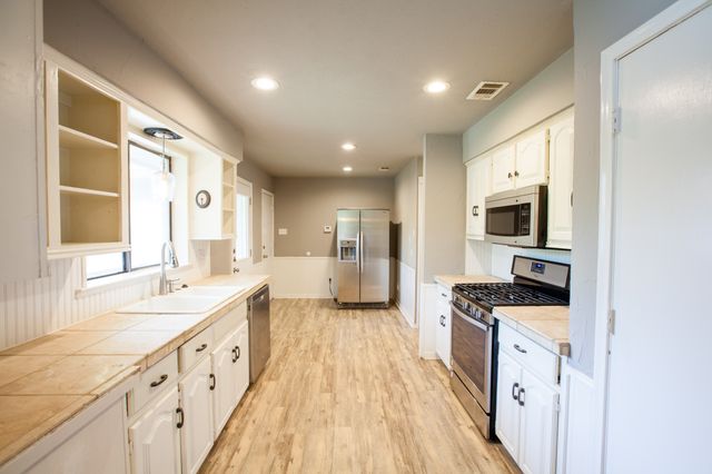 319 Gwendola Drive, Mckinney, TX 75071