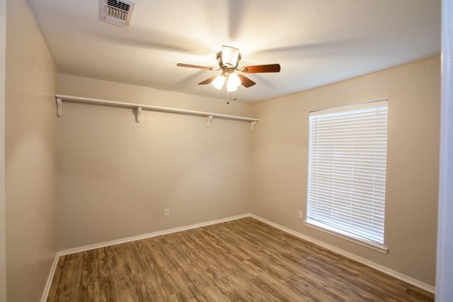 319 Gwendola Drive, Mckinney, TX 75071