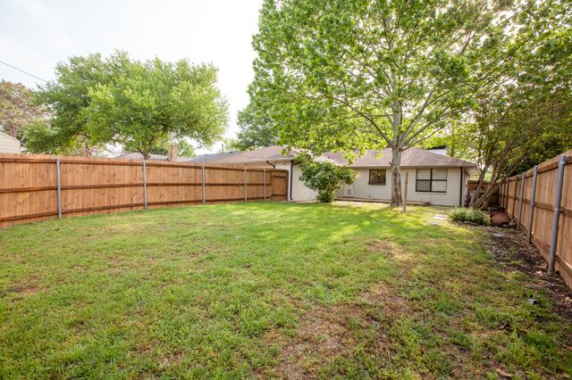 319 Gwendola Drive, Mckinney, TX 75071