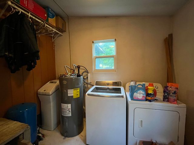 2063 E Walton Road, Shepherd, MI 48883