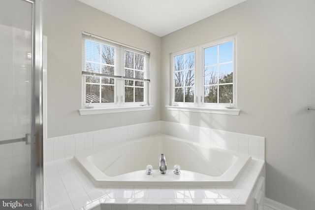 5730 MEYER AVE, New Market, MD 21774