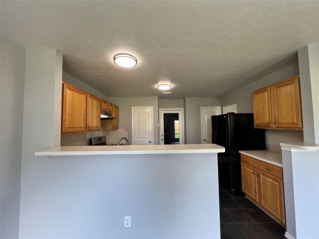919 N Oak Drive, Houston, TX 77073