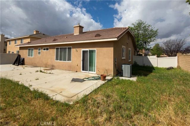 605 Wildrose, San Jacinto, CA 92582