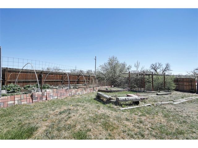 9106 Clermont Dr, Thornton, CO 80229