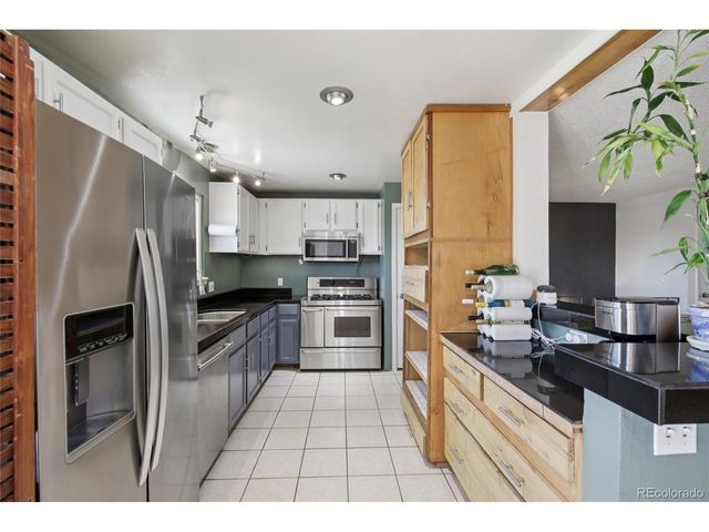 9106 Clermont Dr, Thornton, CO 80229