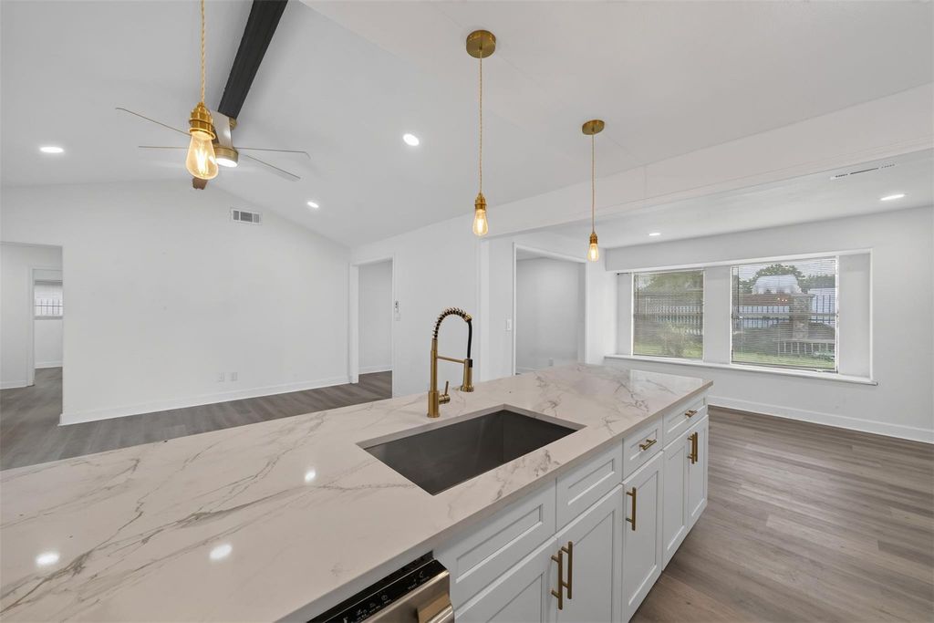 14206 Kittydale Drive, Humble, TX 77396