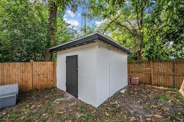 134 EMERALD LANE, Largo, FL 33771