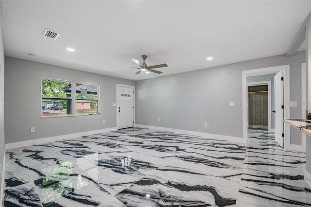 134 EMERALD LANE, Largo, FL 33771