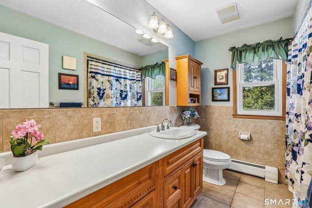 6 Country Ridge Road, Danbury, CT 06811