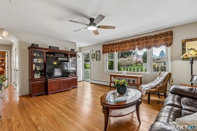 6 Country Ridge Road, Danbury, CT 06811