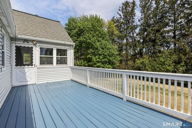 6 Country Ridge Road, Danbury, CT 06811