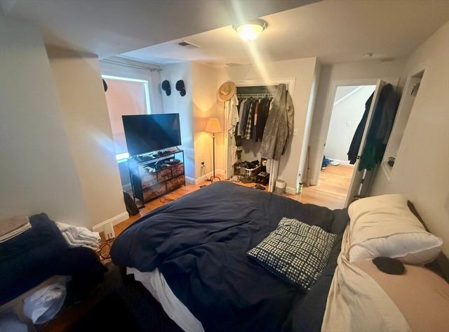 27 Antwerp St, Boston, MA 02135
