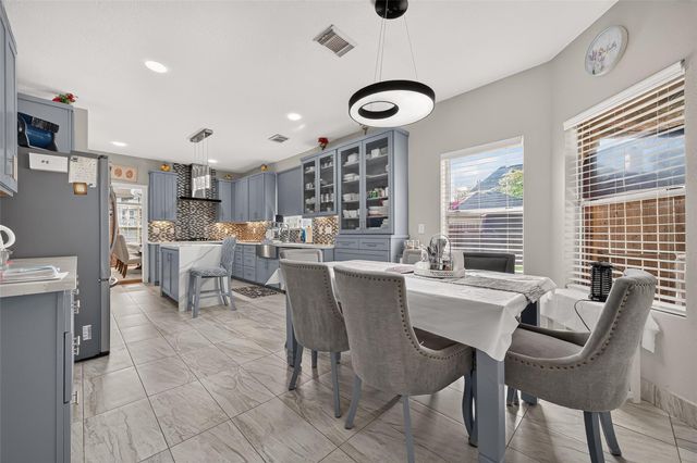 11930 Matagorda Lane, Sugar Land, TX 77498