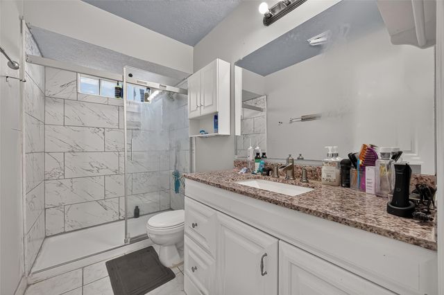 11930 Matagorda Lane, Sugar Land, TX 77498