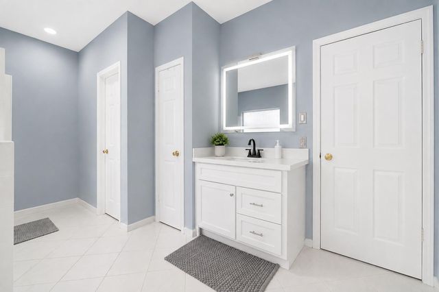 11930 Matagorda Lane, Sugar Land, TX 77498
