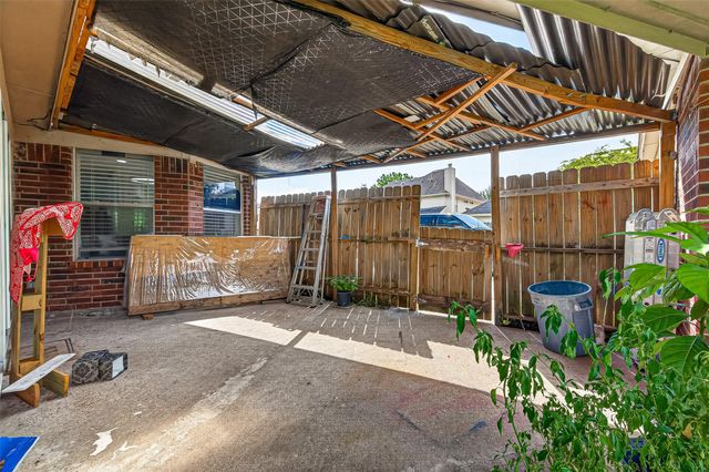 11930 Matagorda Lane, Sugar Land, TX 77498