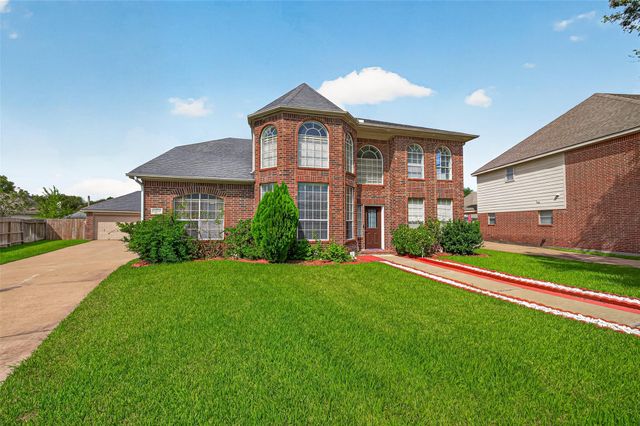 11930 Matagorda Lane, Sugar Land, TX 77498