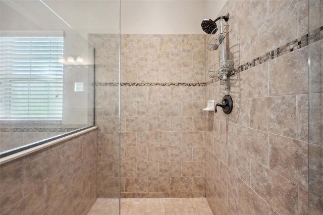 5117 LONGSPUR COURT, Lithia, FL 33547