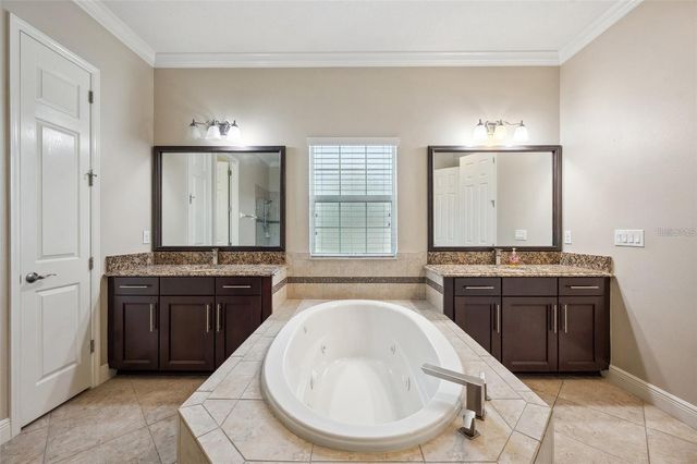 5117 LONGSPUR COURT, Lithia, FL 33547