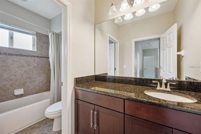 5117 LONGSPUR COURT, Lithia, FL 33547