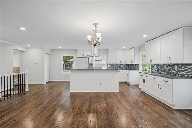 2844 Oldknow Drive NW, Atlanta, GA 30318